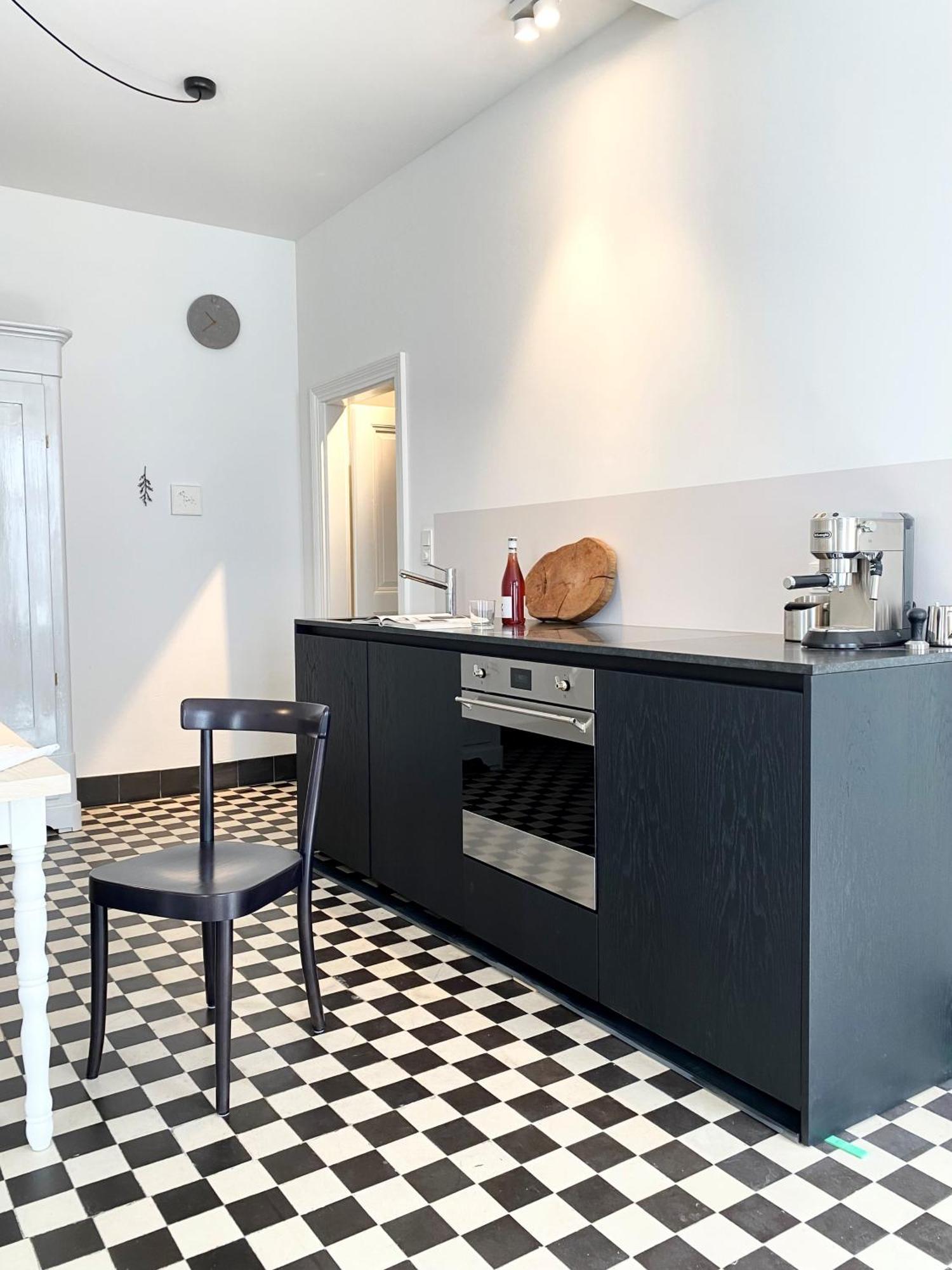 Zehuus - Historical Charm 70Qm Apartment Cologne Exterior photo